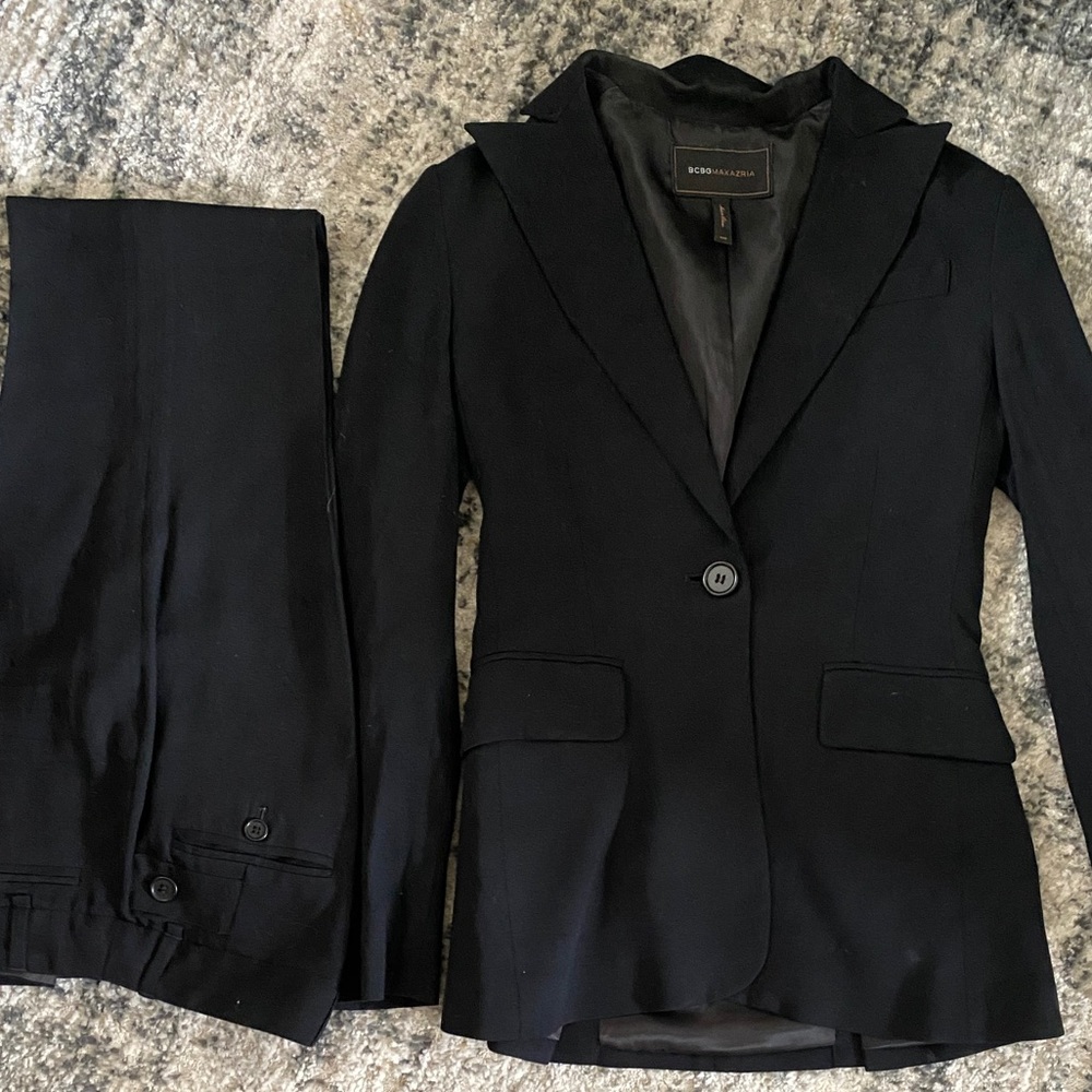 BCBG MAXAZARIA blazer and pants